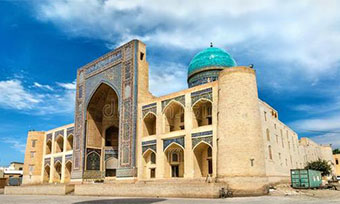 乌兹别克语翻译